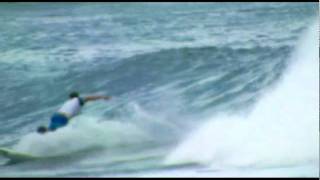 preview picture of video 'Great day at NGor Right in Senegal (www.gosurf.dk)'