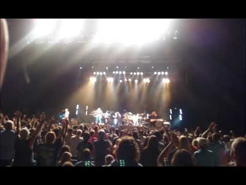 Yes Interviews: 4/21/91 - Ed Sciaky interviews Steve Howe, Bill Bruford, and Alan White