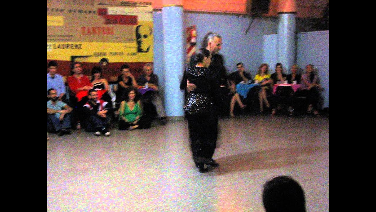 EDUARDO CAPUSSI y MARIANA FLORES en Viva La Pepa Milonga (1/4)