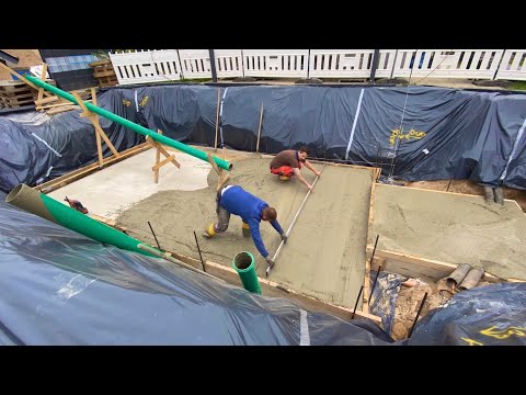 Pool bauen Teil 2: Erste und zweite Bodenplatte einschalen und betonieren, Armierfuge herstellen