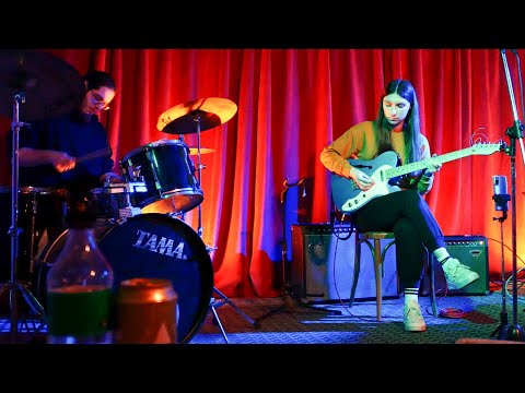 "Four" by Nas Trio | Jazz Guitar Live