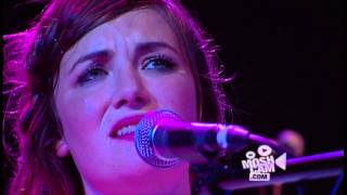 Angus &amp; Julia Stone - Chocolates and Cigarettes (Live in Sydney) | Moshcam