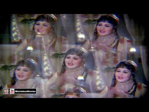 GIDDHA RAL KE SAHELIYO PAO NI - PAKISTANI FILM RIKSHA DRIVER