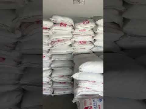 Caustic soda flakes, 99.9%