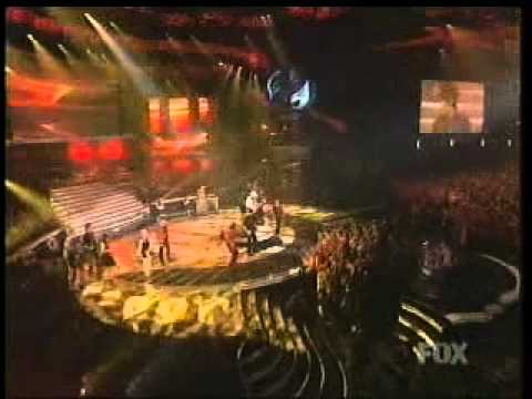 Adam Lambert  & Carlos Santana - Medley