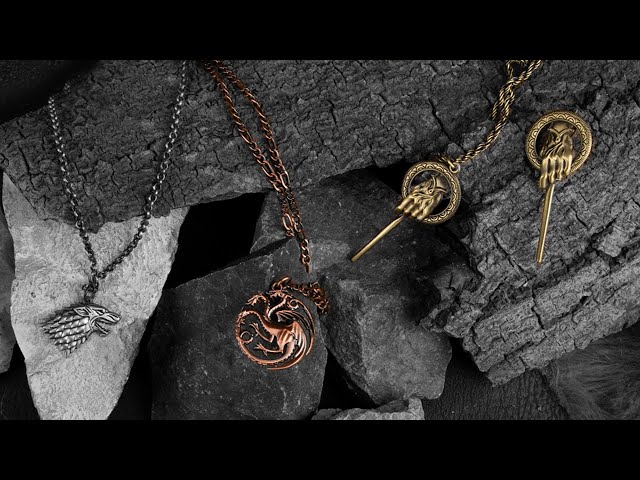 Vídeo relacionado con Cinereplicas Game of Thrones - Collar con Sigilo Targaryen - Licencia Oficial