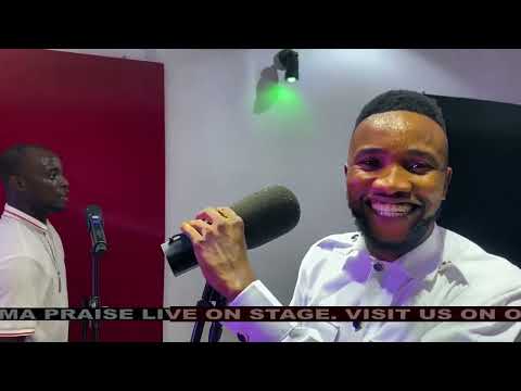 Numa Praise live on stage