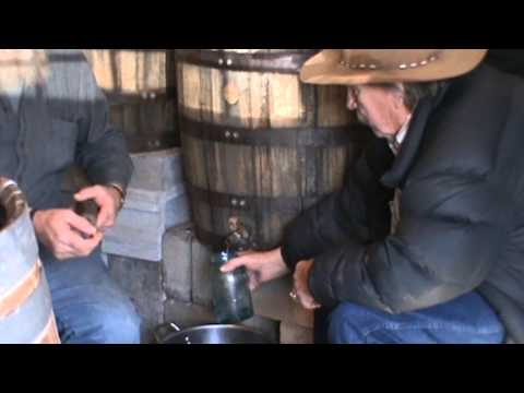 HOWLING MOON moonshine With the Legend, Raymond FAIRCHILD.