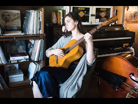 Vera Sola - Interview