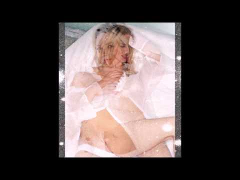 download lagu mp3 mp4 Naomi Watts Topless, download lagu Naomi Watts Topless gratis, unduh video klip Naomi Watts Topless