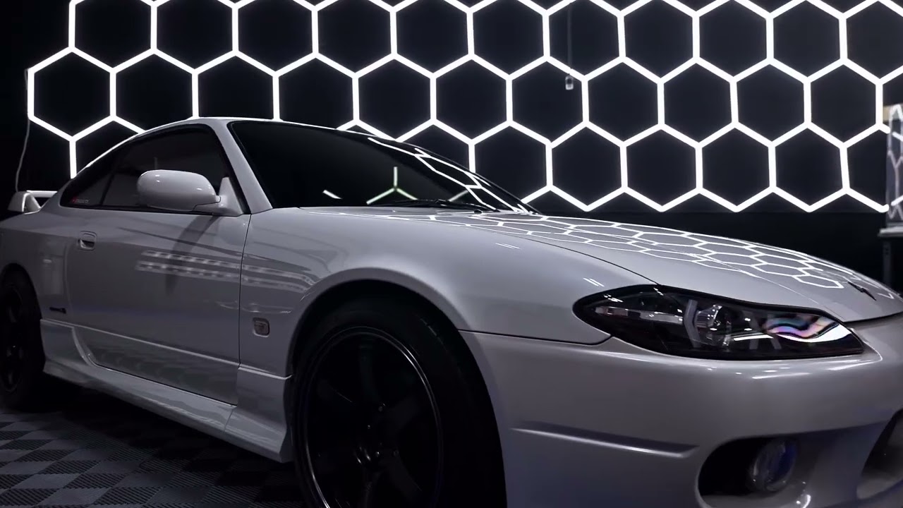 NISSAN Silvia S15 Spec R video tour