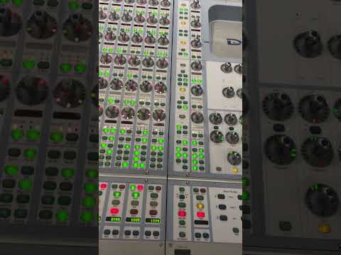 Avid Digidesign Icon D Control 32-channel XMon and more! image 5