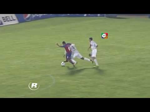 Video Antifútbol: Mario Castellanos (Xelajú MC) Apertura 2017 Jornada 06