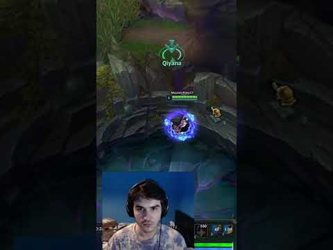 Qiyana easily ganks top