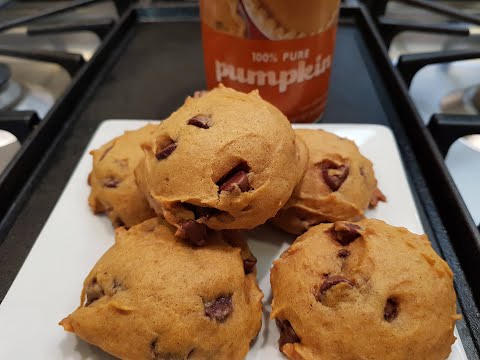 How to Make Chewy Pumpkin Chocolate Chip Cookies