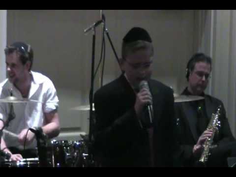 Dovid Dachs Sings Anovim With Shira Choir And Shloime Dachs Orchestra.mp4