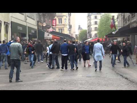 PSG - Chelsea Les halles - Fight Hooligan 02/04/14