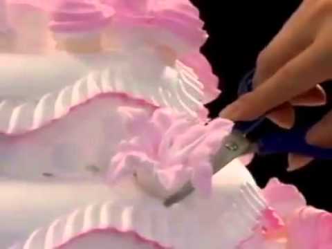 Amazing icing of CAKE