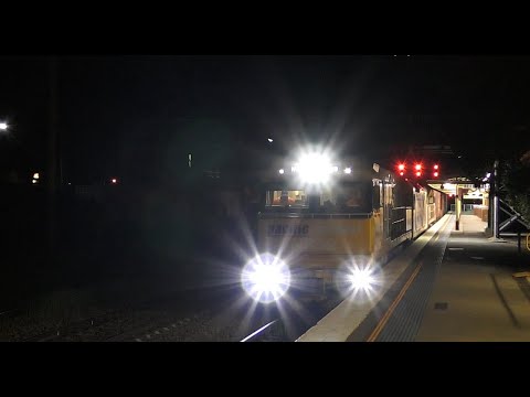 Freight Trains in Australia - NR59, AN1 & NR79 crew change Junee 4BN4 22/09/2022