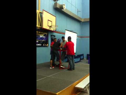 aniq vs javed (uitm armwrestling com)