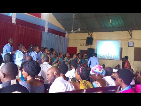 Mb'umugende gusa perfomed by INTEGUZA CHOIR EPR KAMUHOZ