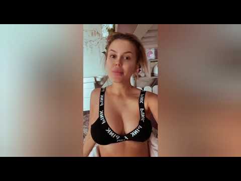 Cele mai sexy videoclipuri cu : Emily Burghelea