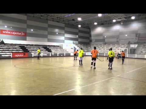 Gol de Martin (Juvenil HC Cambre) en MIeres