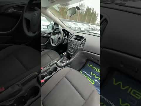 фото opel astra j рестайлинг 0