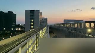 ポートライナー２０００型　三宮行　計算科学センター駅発車