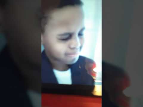 crazy mannequin vs  Shiloh and shasha