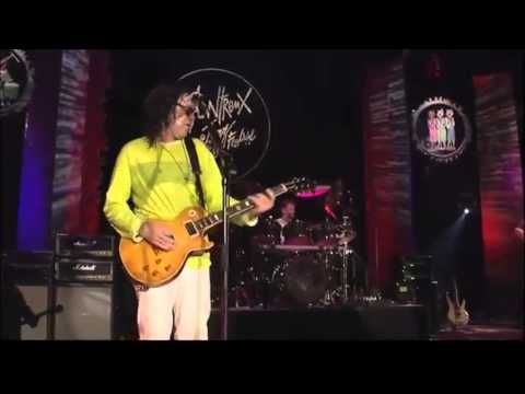 Gary Moore - Walking by Myself (Montreux 1997)