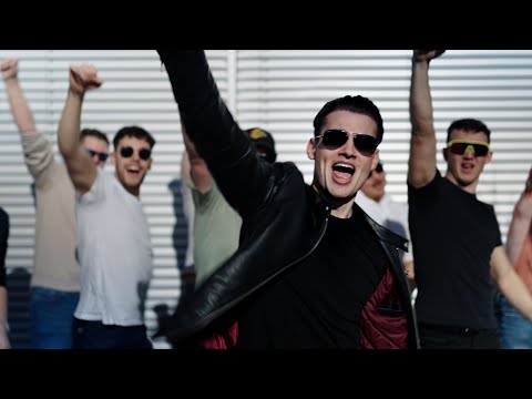 Captain Xandl - ￼Meine Nachbarin hat 2 Hupen