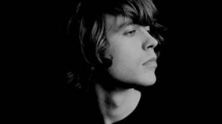 Tom Vek - I Ain&#39;t Saying My Goodbyes