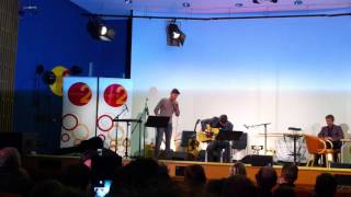 Clouseau - En nu serieus - Kan niet alleen