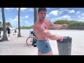 Dumbbell Fly
