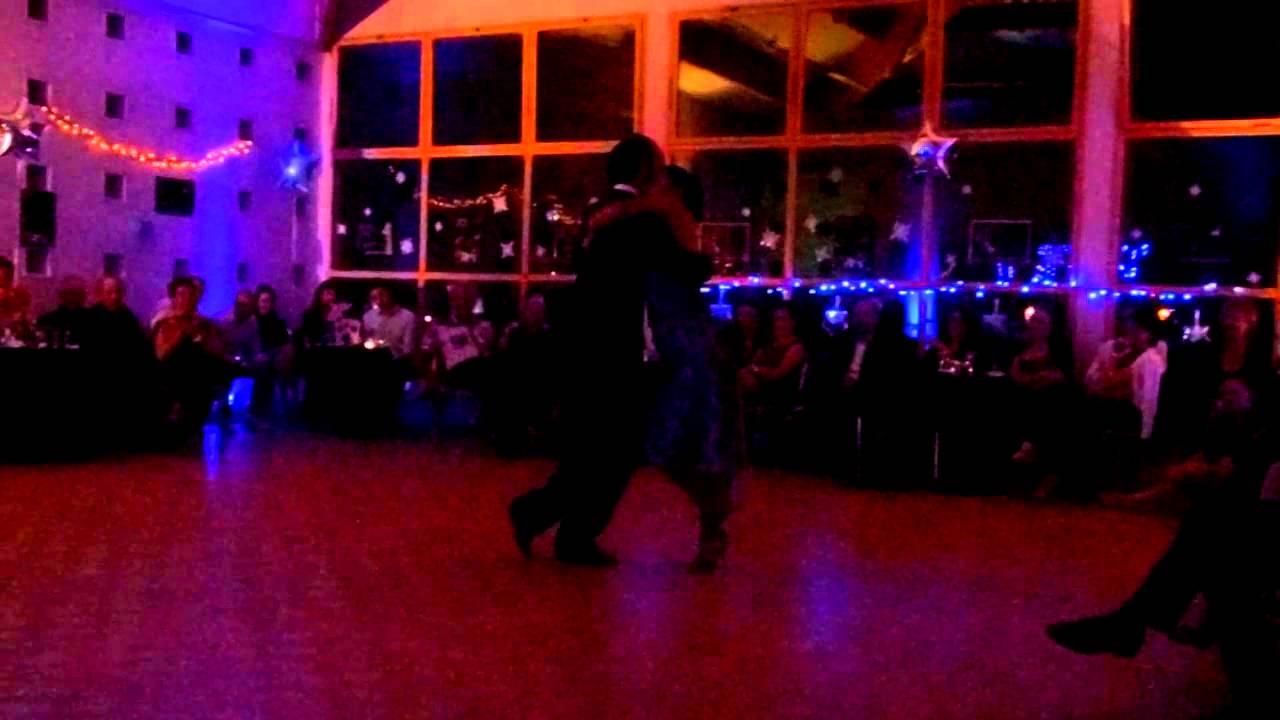 Démonstration d'Erna et Santiago Giachello Décembre 2014 - Tango A Vivre Limoges