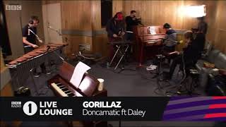 Gorillaz - Doncamatic Ft. Daley | Live at BBC Radio 1, Live Lounge Sessions (18/11/2010)