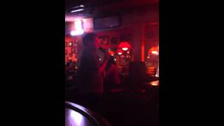 Steve sings Genie in a Bottle