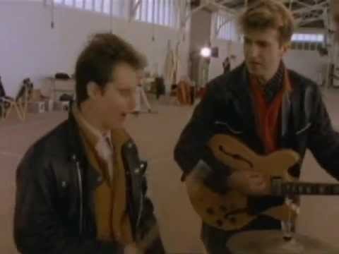 Crowded House - Mean To Me