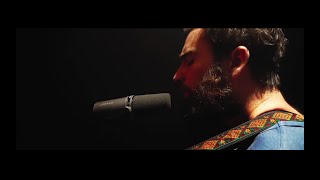 Video thumbnail of "Hugo Barriol - On the Road (Live Session)"