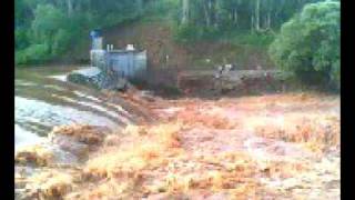 preview picture of video 'Enchente do Rio Lageado Grande'