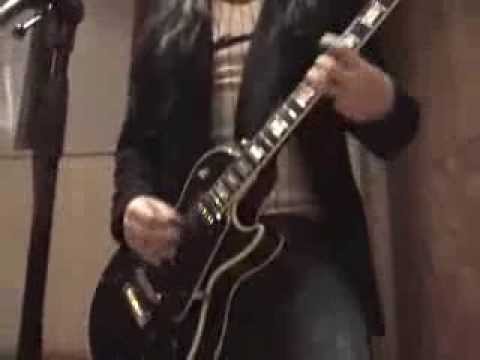 André Indiana - Making of "Destilled & Bottled" (2006)