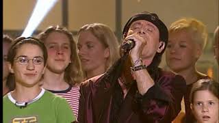 02 Moment of Glory - Scorpions with The Berlin Philharmonic Orchestra