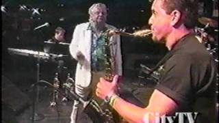 Maynard Ferguson at Santa Monica Pier  -  "It Don't Mean A Thing If It Ain't Got That Swing"