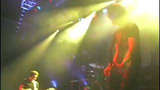 Ash - Lose Control (Live @ The Astoria 2008)