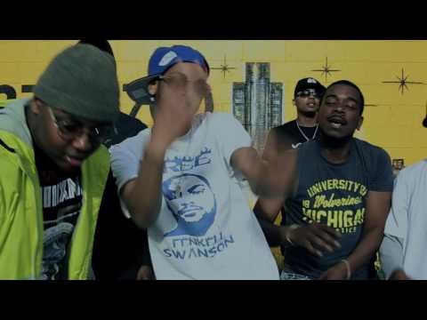 Lgm Fenkell Tweez Splinters in my feet ( Shot By @Dodbh )