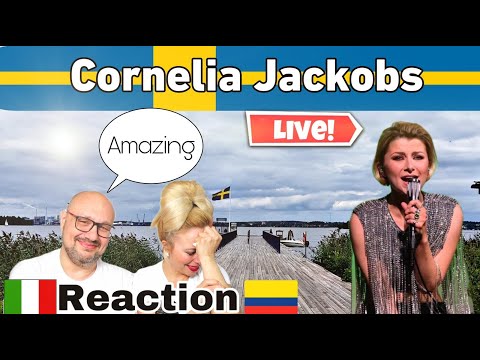 Hold Me Closer - Acoustic Version - Cornelia Jakobs .Reaction 🇮🇹Italian And 🇨🇴Colombian React❤️SUB