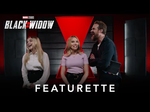 Black Widow (Featurette 'Dad Jokes')