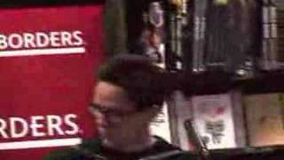 TMBG at Borders (Flying V)