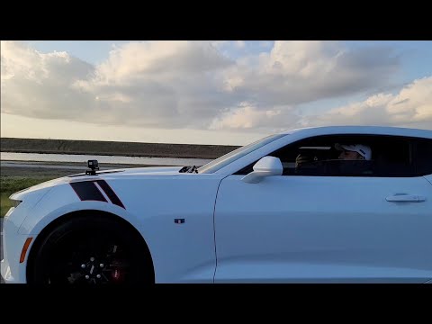 BMW M4 Bolt Ons E85 & Meth vs Camaro SS LT4 Supercharger Cam E85 (M4's J pipe pops off at 150 mph)